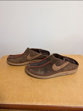 Nike 'considered' Brown Slip-On Suede Loafers/Moccasins  Sz 11.5